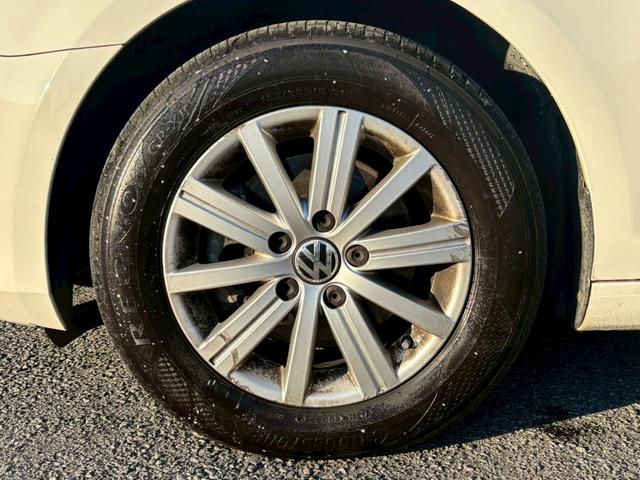 ゴルフ TSIトレンドラインプレミアムエディション ユーザー買取車/ターボ/パナソニック製ポータブルナビ/TV/バックカメラ/ETC車載器/フルフラット/キーレスエントリー/フロントフォグ/リアフォグランプ/オートライト/レベライザー/電動格納ミラー(33枚目)