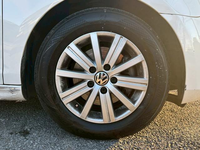 ゴルフ TSIトレンドラインプレミアムエディション ユーザー買取車/ターボ/パナソニック製ポータブルナビ/TV/バックカメラ/ETC車載器/フルフラット/キーレスエントリー/フロントフォグ/リアフォグランプ/オートライト/レベライザー/電動格納ミラー(37枚目)