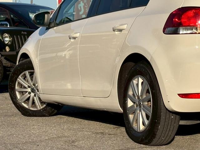 ゴルフ TSIトレンドラインプレミアムエディション ユーザー買取車/ターボ/パナソニック製ポータブルナビ/TV/バックカメラ/ETC車載器/フルフラット/キーレスエントリー/フロントフォグ/リアフォグランプ/オートライト/レベライザー/電動格納ミラー(38枚目)