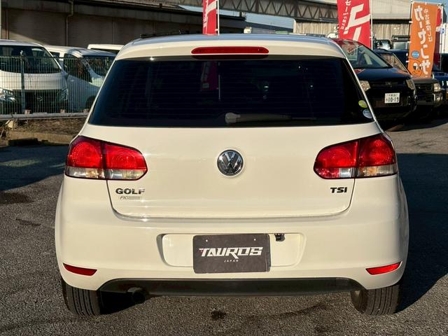 ゴルフ TSIトレンドラインプレミアムエディション ユーザー買取車/ターボ/パナソニック製ポータブルナビ/TV/バックカメラ/ETC車載器/フルフラット/キーレスエントリー/フロントフォグ/リアフォグランプ/オートライト/レベライザー/電動格納ミラー(39枚目)