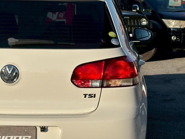 ゴルフ TSIトレンドラインプレミアムエディション ユーザー買取車/ターボ/パナソニック製ポータブルナビ/TV/バックカメラ/ETC車載器/フルフラット/キーレスエントリー/フロントフォグ/リアフォグランプ/オートライト/レベライザー/電動格納ミラー(41枚目)