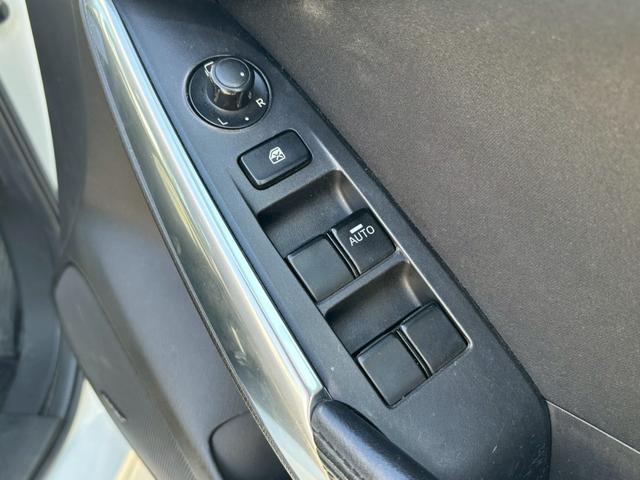 アテンザワゴン ＸＤ　ユーザー買取車／ＢＯＯＳサウンド／衝突軽減ブレーキ／イクリプス製ナビ／ブルートゥース接続／バックカメラ／ＥＴＣ車載器／プッシュスタート／スマートキー／フルフラット／キーレスエントリー／フロントフォグ（61枚目）