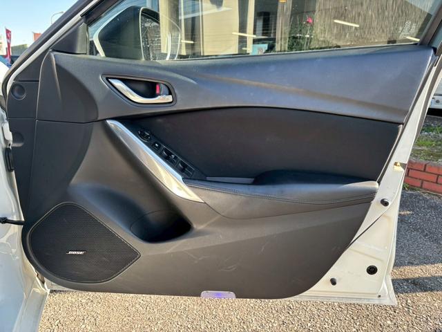 アテンザワゴン ＸＤ　ユーザー買取車／ＢＯＯＳサウンド／衝突軽減ブレーキ／イクリプス製ナビ／ブルートゥース接続／バックカメラ／ＥＴＣ車載器／プッシュスタート／スマートキー／フルフラット／キーレスエントリー／フロントフォグ（62枚目）