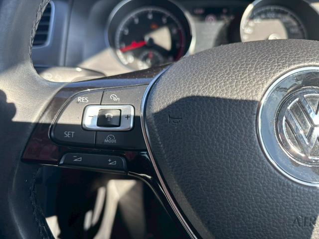 ゴルフ TSIコンフォートラインブルーモーションテクノロジー ユーザー買取車/アルパイン製9インチナビ/アダプティブクルーズコントロール/衝突軽減ブレーキ/HIDヘッドライト/ヘッドライトウォッシャー/キーレスエントリー/ブルートゥース接続/バックカメラ(13枚目)