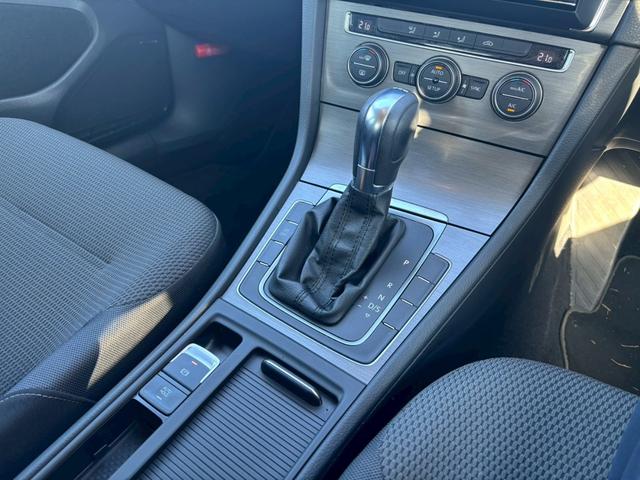 ゴルフ TSIコンフォートラインブルーモーションテクノロジー ユーザー買取車/アルパイン製9インチナビ/アダプティブクルーズコントロール/衝突軽減ブレーキ/HIDヘッドライト/ヘッドライトウォッシャー/キーレスエントリー/ブルートゥース接続/バックカメラ(57枚目)