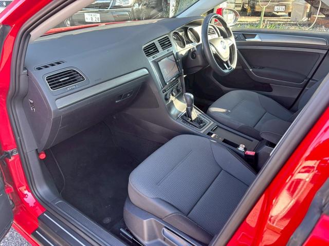 ゴルフ TSIコンフォートラインブルーモーションテクノロジー ユーザー買取車/アルパイン製9インチナビ/アダプティブクルーズコントロール/衝突軽減ブレーキ/HIDヘッドライト/ヘッドライトウォッシャー/キーレスエントリー/ブルートゥース接続/バックカメラ(66枚目)