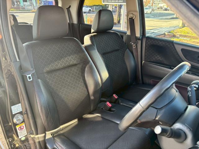 Ｎ－ＷＧＮカスタム Ｇ・Ａパッケージ　ユーザー買取車／衝突軽減ブレーキ／ギャザーズ純正ナビ／ブルートゥース接続／バックカメラ／ハーフレザーシート／プッシュスタート／ＥＴＣ車載器／スマートキー／ＨＩＤヘッドライト／フロントフォグランプ（9枚目）