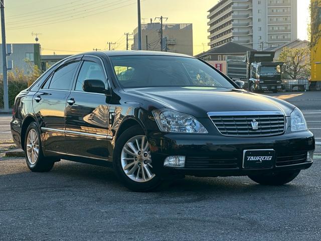 クラウン ロイヤルサルーン　ユーザー買取車／デジタルインナーミラー型ドライブレコーダー／純正ＨＤＤナビ／バックカメラ／オートクルーズコントロール／パワーシート／プッシュスタート／ＥＴＣ車載器／ＨＩＤヘッドライト／キーレスエントリ（22枚目）