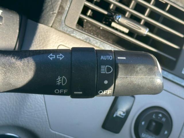 クラウン ロイヤルサルーン　ユーザー買取車／デジタルインナーミラー型ドライブレコーダー／純正ＨＤＤナビ／バックカメラ／オートクルーズコントロール／パワーシート／プッシュスタート／ＥＴＣ車載器／ＨＩＤヘッドライト／キーレスエントリ（54枚目）