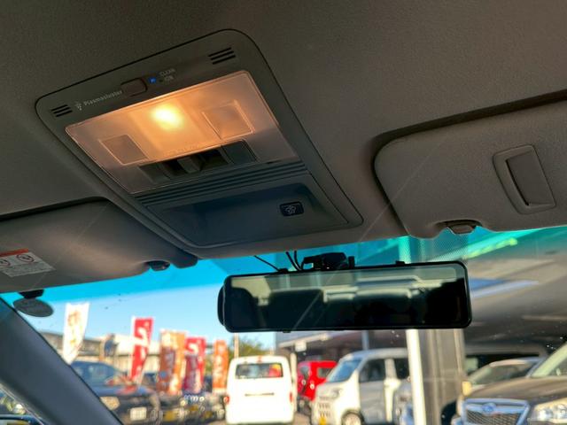 クラウン ロイヤルサルーン　ユーザー買取車／デジタルインナーミラー型ドライブレコーダー／純正ＨＤＤナビ／バックカメラ／オートクルーズコントロール／パワーシート／プッシュスタート／ＥＴＣ車載器／ＨＩＤヘッドライト／キーレスエントリ（63枚目）