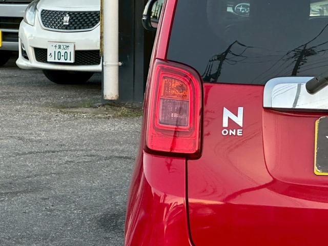 N-ONE プレミアム SSパッケージ ユーザー買取車/衝突軽減ブレーキ/シートヒーター/パナソニック製ストラーダナビ/ブルートゥース接続/バックカメラ/プッシュスタート/スマートキー/チップアップシート/フルフラット/HIDヘッドライト(39枚目)