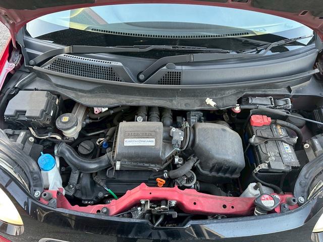 N-ONE プレミアム SSパッケージ ユーザー買取車/衝突軽減ブレーキ/シートヒーター/パナソニック製ストラーダナビ/ブルートゥース接続/バックカメラ/プッシュスタート/スマートキー/チップアップシート/フルフラット/HIDヘッドライト(45枚目)