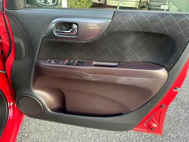 N-ONE プレミアム SSパッケージ ユーザー買取車/衝突軽減ブレーキ/シートヒーター/パナソニック製ストラーダナビ/ブルートゥース接続/バックカメラ/プッシュスタート/スマートキー/チップアップシート/フルフラット/HIDヘッドライト(61枚目)