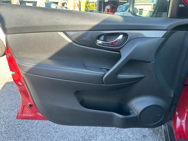 エクストレイル 20X エマージェンシーブレーキパッケージ ユーザー買取車/全方位カメラ/オートクルーズコントロール/衝突軽減ブレーキ/障害物センサー/ハーフレザーシート/シートヒーター/純正ナビ/ブルートゥース接続/バックカメラ/ETC車載器/USB接続(73枚目)