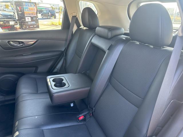 エクストレイル 20X エマージェンシーブレーキパッケージ ユーザー買取車/全方位カメラ/オートクルーズコントロール/衝突軽減ブレーキ/障害物センサー/ハーフレザーシート/シートヒーター/純正ナビ/ブルートゥース接続/バックカメラ/ETC車載器/USB接続(74枚目)