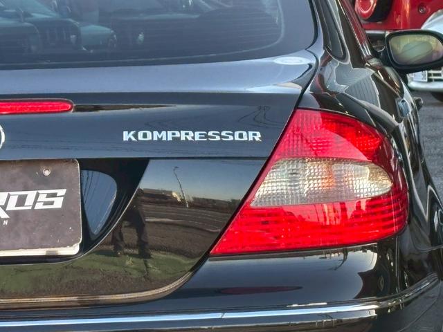ＣＬＫ ＣＬＫ２００コンプレッサー　アバンギャルド　ユーザー買取車／ハーフレザーシート／純正ナビ／オートクルーズコントロール／パワーシート／ＥＴＣ車載器／ＨＩＤヘッドライト／ヘッドライトウォッシャー／キーレスエントリー／純正１７インチＡＷ（40枚目）
