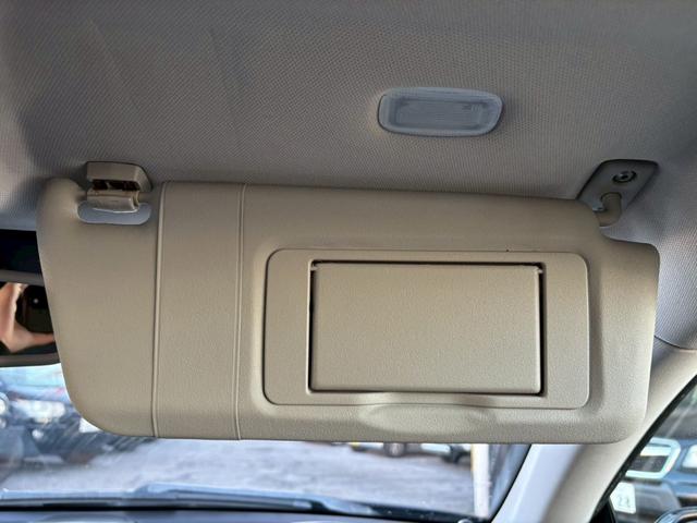 ＣＬＫ ＣＬＫ２００コンプレッサー　アバンギャルド　ユーザー買取車／ハーフレザーシート／純正ナビ／オートクルーズコントロール／パワーシート／ＥＴＣ車載器／ＨＩＤヘッドライト／ヘッドライトウォッシャー／キーレスエントリー／純正１７インチＡＷ（63枚目）