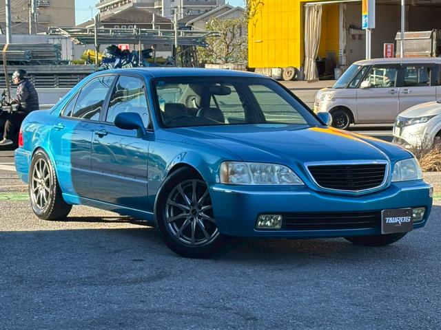 レジェンド エクスクルーシブ　ユーザー買取車／革シート／オートクルーズコントロール／パワーシート／シートヒーター／２パターンシートメモリー／ＥＴＣ車載器／キーレスエントリー／フロントフォグランプ／社外製１７インチＡＷ（17枚目）