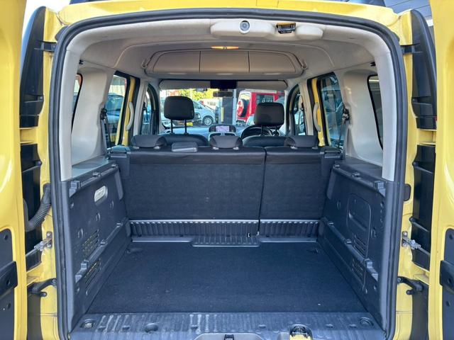 カングー アクティフ　ユーザー買取車／両側スライド／カロッツェリア製ナビ／ブルートゥース接続／ＥＴＣ車載器／ドライブレコーダー／キーレスエントリー／フルフラット／レベライザー／ルーフレール／ステアリングリモコン（14枚目）