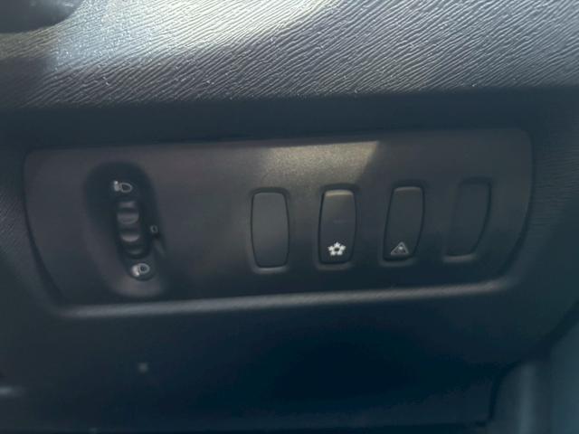 カングー アクティフ　ユーザー買取車／両側スライド／カロッツェリア製ナビ／ブルートゥース接続／ＥＴＣ車載器／ドライブレコーダー／キーレスエントリー／フルフラット／レベライザー／ルーフレール／ステアリングリモコン（60枚目）