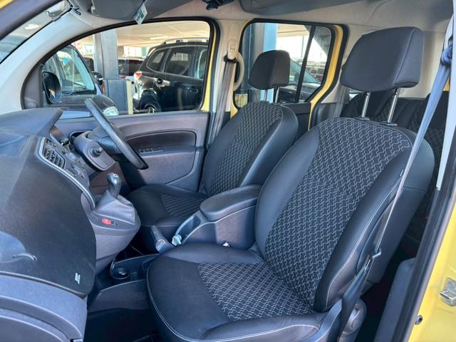 カングー アクティフ　ユーザー買取車／両側スライド／カロッツェリア製ナビ／ブルートゥース接続／ＥＴＣ車載器／ドライブレコーダー／キーレスエントリー／フルフラット／レベライザー／ルーフレール／ステアリングリモコン（67枚目）