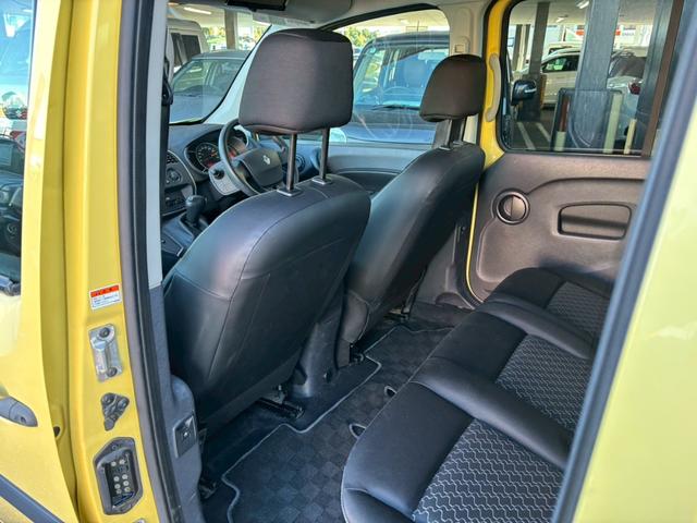 カングー アクティフ　ユーザー買取車／両側スライド／カロッツェリア製ナビ／ブルートゥース接続／ＥＴＣ車載器／ドライブレコーダー／キーレスエントリー／フルフラット／レベライザー／ルーフレール／ステアリングリモコン（72枚目）