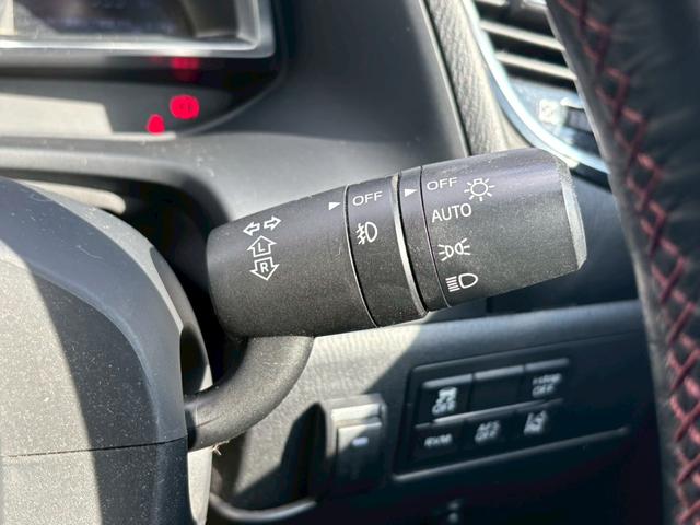 アクセラスポーツ XD ユーザー買取車/ディーゼル/サンルーフ/オートエグゼ製タワーバー/BOSEサウンド/アダプティブクルーズコントロール/衝突軽減ブレーキ/レーンキープ/シートヒーター/パワーシート/ブルートゥース接続(53枚目)