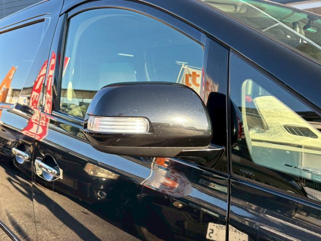 ヴェルファイア 2.4Z ユーザー買取車/両側スライド/障害物センサー/純正ナビ/ブルートゥース接続/プッシュスタート/ETC車載器/HIDヘッドライト/3列目シート/スマートキー/キーレスエントリー/純正18インチAW(30枚目)