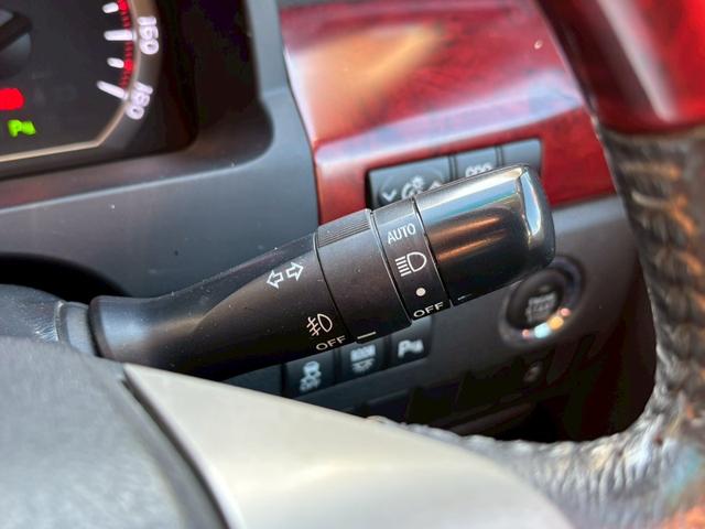 ヴェルファイア 2.4Z ユーザー買取車/両側スライド/障害物センサー/純正ナビ/ブルートゥース接続/プッシュスタート/ETC車載器/HIDヘッドライト/3列目シート/スマートキー/キーレスエントリー/純正18インチAW(52枚目)