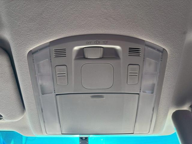 ヴェルファイア 2.4Z ユーザー買取車/両側スライド/障害物センサー/純正ナビ/ブルートゥース接続/プッシュスタート/ETC車載器/HIDヘッドライト/3列目シート/スマートキー/キーレスエントリー/純正18インチAW(57枚目)