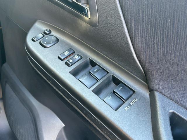 ヴェルファイア 2.4Z ユーザー買取車/両側スライド/障害物センサー/純正ナビ/ブルートゥース接続/プッシュスタート/ETC車載器/HIDヘッドライト/3列目シート/スマートキー/キーレスエントリー/純正18インチAW(60枚目)