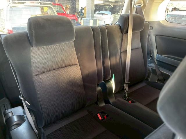 ヴェルファイア 2.4Z ユーザー買取車/両側スライド/障害物センサー/純正ナビ/ブルートゥース接続/プッシュスタート/ETC車載器/HIDヘッドライト/3列目シート/スマートキー/キーレスエントリー/純正18インチAW(64枚目)