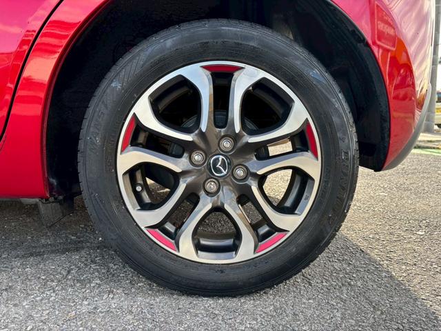 デミオ XDツーリング ユーザー買取車/ディーゼル/ターボ/純正ナビ/ブルートゥース接続/バックカメラ/オートクルーズコントロール/プッシュスタート/ヘッドアップディスプレイ/LEDヘッドライト/ETC/ドライブレコーダー(34枚目)