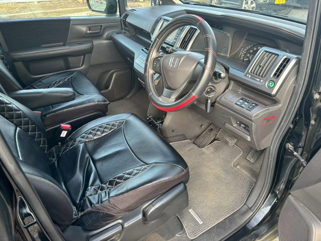 ステップワゴン Ｇ　Ｌパッケージ　ユーザー買取車／全塗装／両側電動スライドドア／純正ＨＤＤナビ／バックカメラ／ＴＶ視聴／ＣＤ／ＤＶＤ／ミュージックサーバー／キーレスエントリー／３列目シート／ＥＴＣ車載器／ウォークスルー／ＥＣＯＮボタン（45枚目）