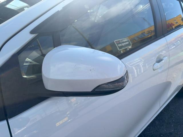 アクア Ｓ　ユーザー買取車／オプションカラー／純正ナビ／ブルートゥース接続／バックカメラ／プッシュスタート／スマートキー／キーレスエントリー／レベライザー／電動格納ミラー／オートライト／アイドリングストップ（29枚目）