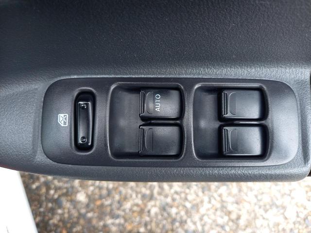 アルトラパン SS インタークーラーターボ・純正14インチアルミホイール・フォグランプ・タコメーター・プライバシーガラス・キーレス・エアバッグ・ABS・タイミングチェーン・衝突安全ボディ(28枚目)