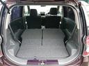 背もたれを倒すとラゲッジスペースが更に広く♪