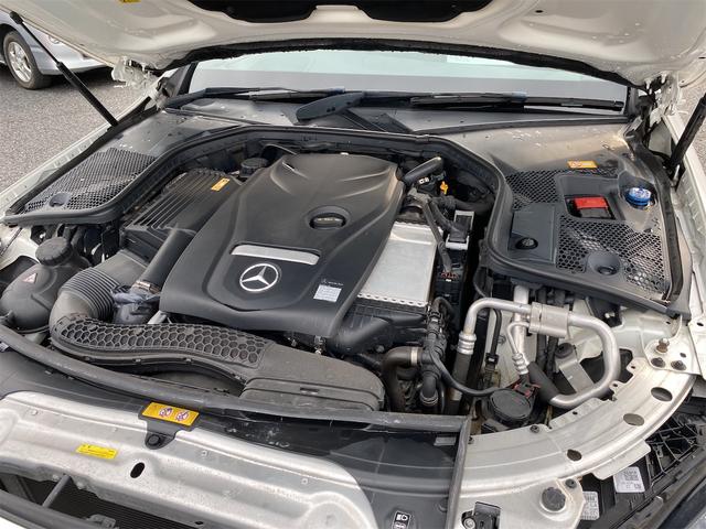 Ｃクラスステーションワゴン Ｃ２００　ステーションワゴン　スポーツ　ドライブレコーダー　ＥＴＣ　バックカメラ　ナビ　ＴＶ　クリアランスソナー　オートクルーズコントロール　衝突被害軽減システム　アルミホイール　オートライト　パワーシート　スマートキー　電動格納ミラー（21枚目）