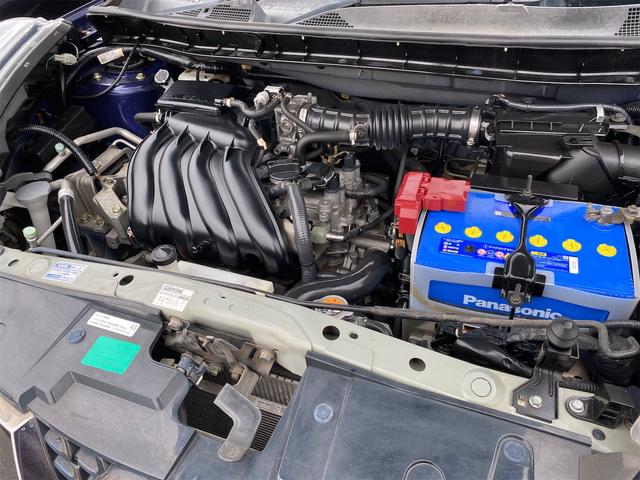 ジューク １５ＲＸ　アーバンセレクション　距離無制限１２ケ月保証付　ＥＴＣ　全周囲カメラ　ナビ　ＴＶ　ＨＩＤ　アルミホイール　スマートキー　アイドリングストップ　電動格納ミラー　ＣＶＴ　盗難防止システム　衝突安全ボディ　ＣＤ　ＤＶＤ再生（28枚目）
