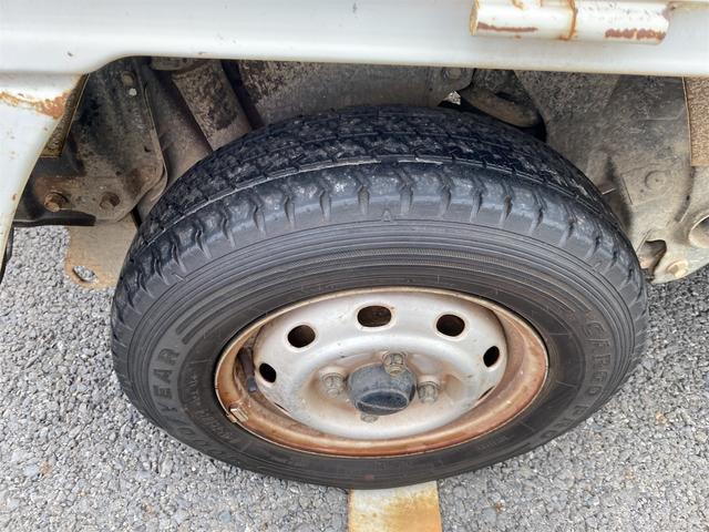 サンバートラック TB 4WD MT エアコン 運転席エアバッグ(16枚目)