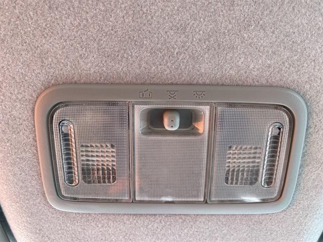 ムーヴ カスタム　ＲＳ　ＳＡ　距離無制限１２ケ月保証付　ＥＴＣ　ナビ　ＴＶ　衝突被害軽減システム　ＬＥＤヘッドランプ　スマートキー　アイドリングストップ　電動格納ミラー　ベンチシート　ＣＶＴ　盗難防止システム　ＡＢＳ（9枚目）