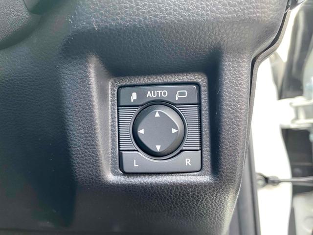 クラウンハイブリッド ＲＳアドバンス　サンルーフ　本革　モデリスタエアロ　前後ドラレコ　デジタルインナーミラー　クリアランスソナー　リアサンシェード　レーンアシスト　パークアシスト　全周囲カメラ　ナビ（7枚目）