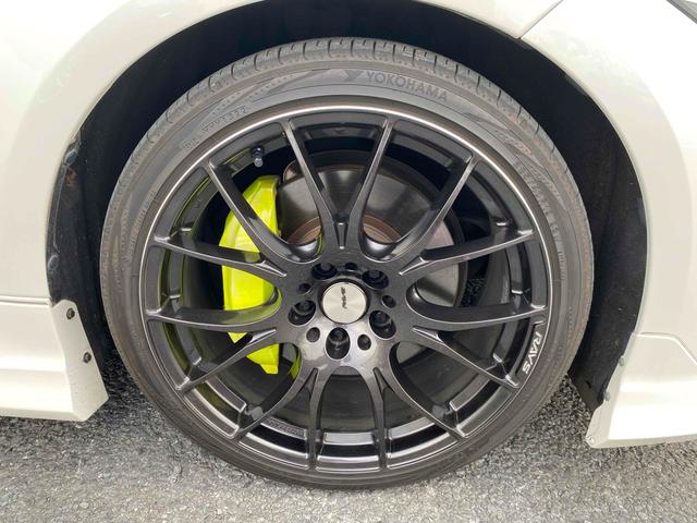 クラウンハイブリッド ＲＳアドバンス　サンルーフ　本革　モデリスタエアロ　前後ドラレコ　デジタルインナーミラー　クリアランスソナー　リアサンシェード　レーンアシスト　パークアシスト　全周囲カメラ　ナビ（26枚目）