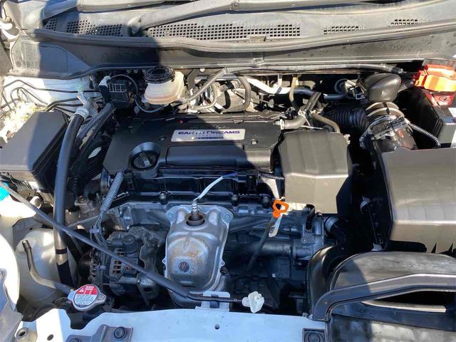 オデッセイ アブソルート　距離無制限１２ケ月保証付　後席モニター　ＥＴＣ　バックカメラ　ナビ　ＴＶ　クリアランスソナー　オートクルーズコントロール　衝突被害軽減システム　両側電動スライドドア　ＬＥＤヘッドランプ　スマートキー（18枚目）