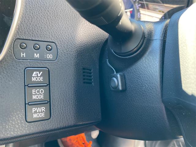 ヴォクシー ハイブリッドＺＳ　煌ＩＩＩ　距離無制限１２ケ月保証付　ドラレコ　バックカメラ　ナビ　ＴＶ　クリアランスソナー　オートクルーズコントロール　レーンアシスト　衝突被害軽減システム　両側電動スライド　オートマチックハイビーム　ＬＥＤ（9枚目）