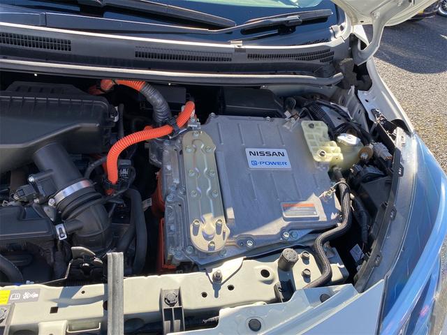 ノート ｅ－パワー　メダリスト　距離無制限１２ケ月保証付　ドラレコ　ＥＴＣ　全周囲カメラ　ナビ　ＴＶ　クリアランスソナー　レーンアシスト　衝突被害軽減システム　アルミホイール　ＬＥＤヘッドランプ　ハーフレザーシート　スマートキー（32枚目）