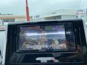 ＴＶ付きの車となっております。送迎時の待ち時間などとてもお役に立ちます。