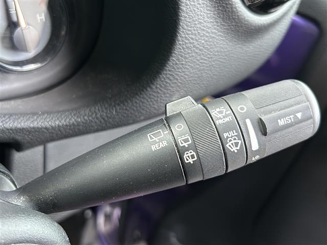 ジープ・ラングラーアンリミテッド バックカントリーエディション　メモリーナビ　ＥＴＣ　バックカメラ　革シート　フルセグ　シートヒーター　アダプティブクルーズコントロール　ＵＳＢ入力端子　オートライト　ＬＥＤヘッドランプ　Ｂｌｕｅｔｏｏｔｈ接続　キーレスエントリー（29枚目）