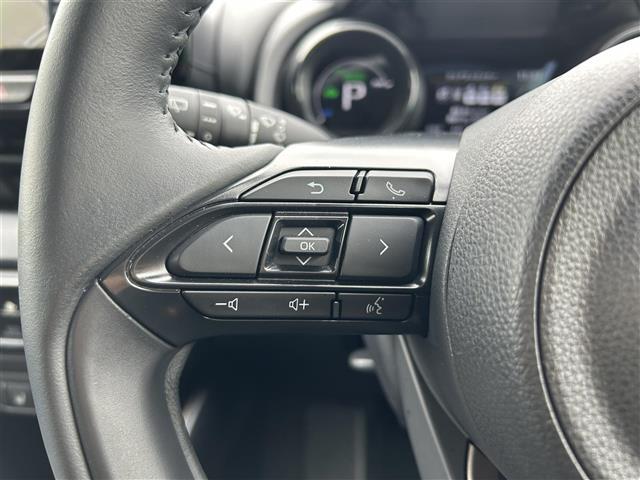 ヤリス ハイブリッドＺ　純正８型ディスプレイオーディオ　アラウンドビューモニター　ステアリングヒーター　レーダー付きクルーズコントロール　ビルトインＥＴＣ　シートヒーター　ブラインドスポットモニター　ＬＥＤライト　禁煙車（26枚目）