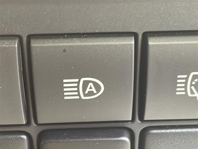 ランドクルーザープラド ＴＸ　Ｌパッケージ　ＡＬＰＩＮＥ９型ナビ　ドラレコ　モデリスタエアロ　ビルトインＥＴＣ　サンルーフ　レーダークルーズコントロール　レザーシート　シートヒーター　エアシート　横滑り防止装置　衝突軽減システム　禁煙車（7枚目）